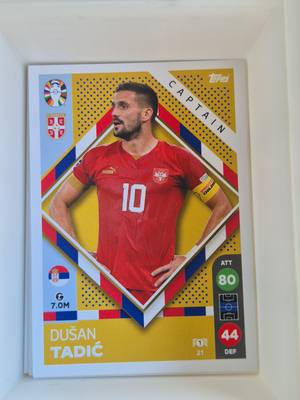Dušan Tadić – Serbia – Topps UEFA EURO 2024 Official Sticker Collection #21 – Szerb válogatott – Official Sticker Collection – 2024 gyűjtői kártya