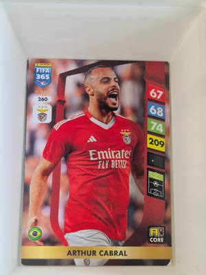 Arthur Cabral – Benfica – Panini FIFA 365 Adrenalyn XL 2023/24 #260 – Benfica – Adrenalyn XL – 2023/24 gyűjtői kártya