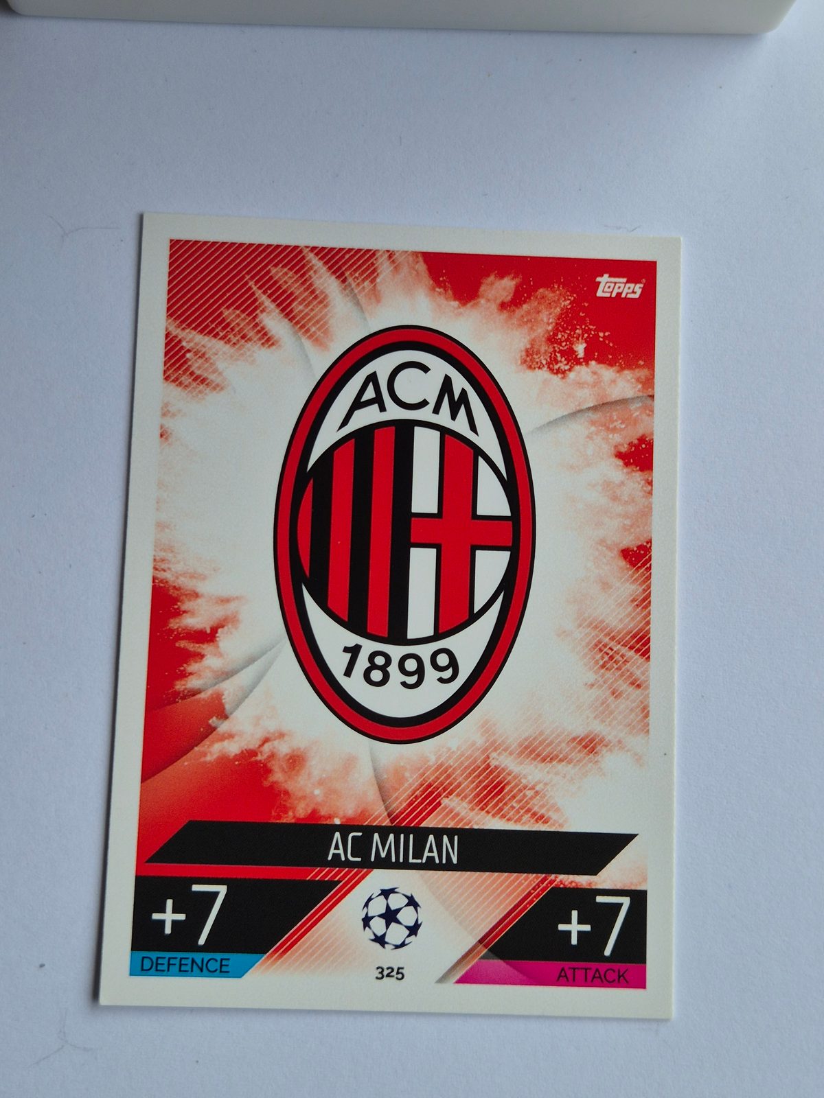 AC Milan – Topps Match Attax UEFA Champions League #325 Base